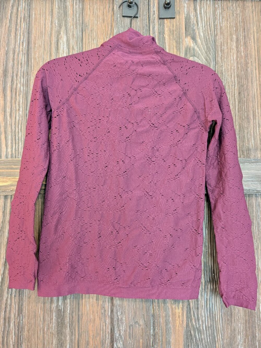 Fabletics Zip-Up That’s Anything But Basic - Picture 2 of 3